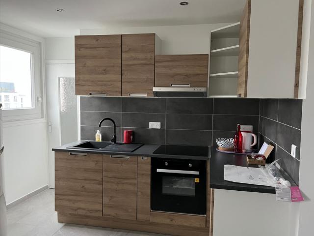 Nantes: appartement F4 70 m² à louer
