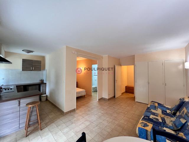 NANTES Appartement meublé de 37 m² avec terrasse | Poulpiquet Immobilier