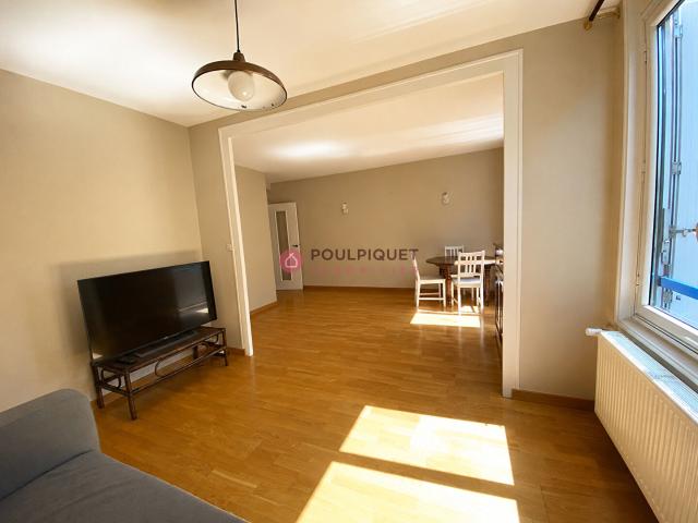 Nantes Appartement T3 Meublé 62 m² Idéal colocation | Poulpiquet Immobilier