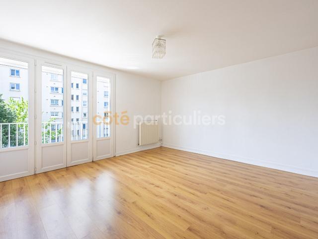 NANTES HIPPODROME 78 M2 T4 3 CHAMBRES BALCON STATIONNEMENT CAVE