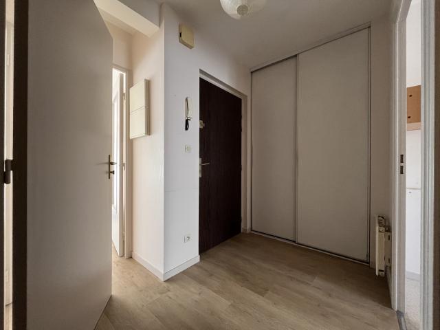 NANTES Secteur Île de Nantes à louer appartement de 47,53 m2 avec balcon/terrasse
