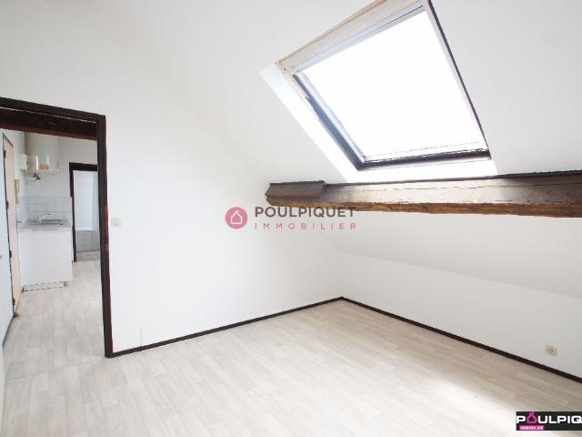 NANTES PRÉFECTURE 2 pièces 24m² / 39m² au sol | Poulpiquet Immobilier