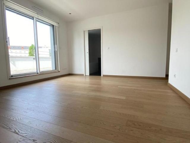 Nantes quartier TALENSAC Appartement T6 DANS RESIDENCE DE STANDING