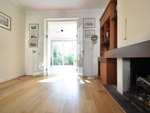 NANTES, Rond Point de Vannes, maison de caractère, 150m2, garage et sous sol complet