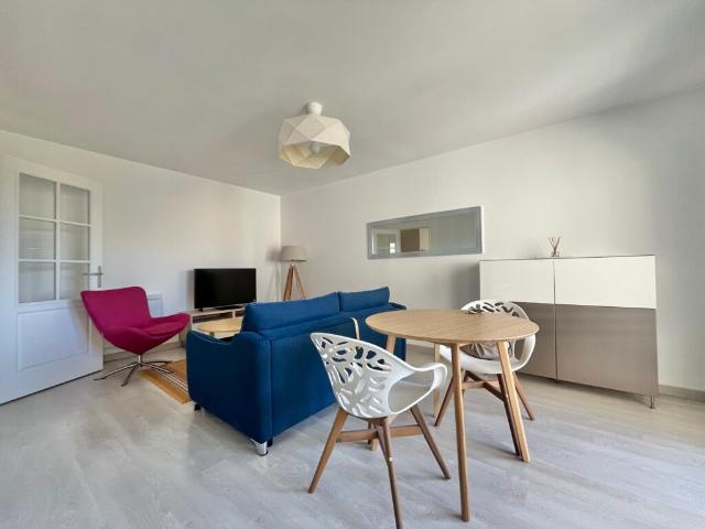 Nantes, Viarme, 2 pièces meublé – GRASLIN IMMOBILIER