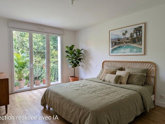 Nantes Zola, Appartement T4 de 81 m² avec balcon, garage et 2 caves, DPE C