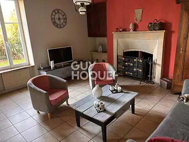 Nanteuil 79400 Achat / Vente maison 6 pièces t6 au dernier étage terrasse