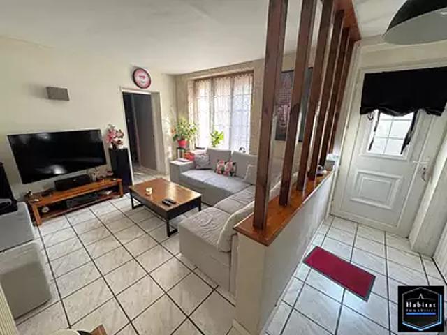 Nanteuil le Haudouin 60440 Achat / Vente maison 4 pièces t4 au dernier étage terrasse