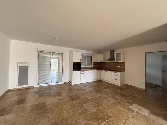 NANTEUIL PAV de 105 m² sur un terrain de 900 m²
