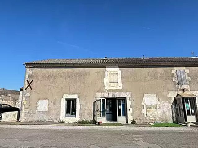 Nancras 17600 Achat / Vente maison 3 pièces t3 au dernier étage