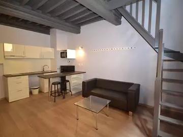Nancy 54000 Location appartement 2 pièces t2 au dernier étage cave