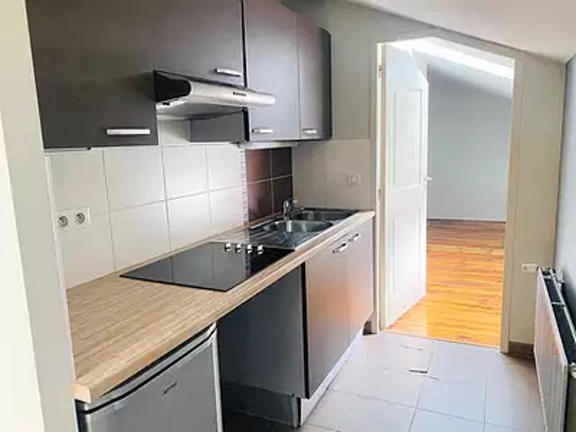 Nancy 54100 Achat / Vente appartement 2 pièces t2 au dernier étage cave