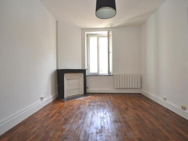 Nancy Thermal ? Appartement 2 pièces de 42 m² au calme, Nancy