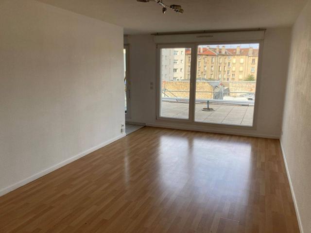 NANCY APPARTEMENT 3 pièces + garage + terrasse 67.76 m2