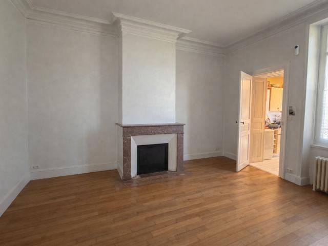 NANCY Appartement T3 Place Godefroy de Bouillon