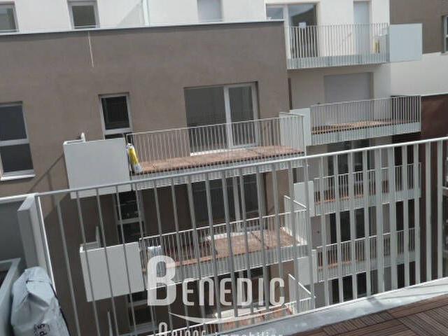 NANCY F2 RESIDENCE NEUVE CUSINE EQUIPEE PARKING