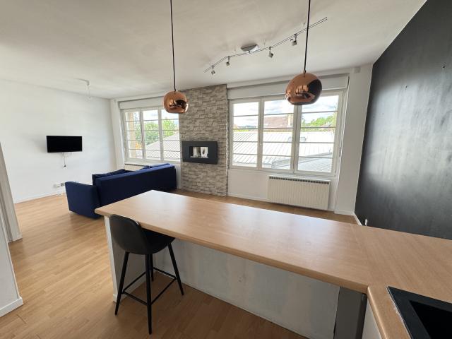NANCY / LIMITE LAXOU BEAU F3 TRAVERSANT DE 70M2
