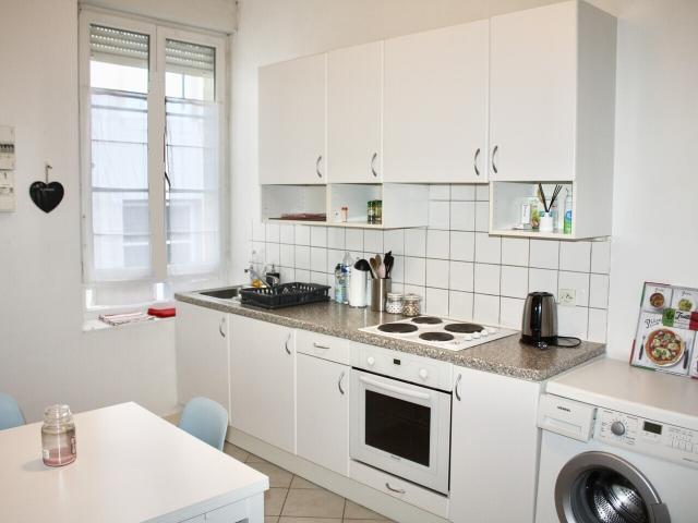 Nancy Place Carnot Agréable F2 duplex meublé 40 m2