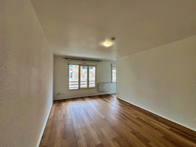 NANCY / QUARTIER GARE: BEL APPARTEMENT T1 RÉNOVÉ