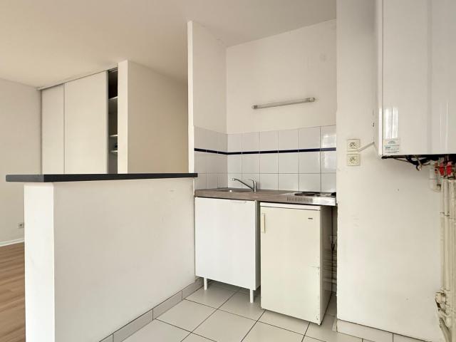 NANCY RIVES DE MEURTHE PROCHE ECOLE D’ARCHI BEL F1 DE 29 M2
