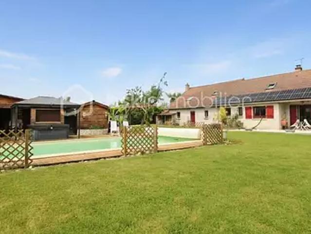 Nandax 42720 Achat / Vente maison 7 pièces t7 piscine terrasse