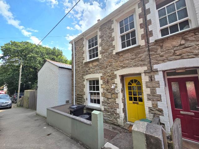 Nangitha Place, Falmouth TR11, 2 bed semi detached house to rent, £1,150 pcm | PrimeLocation