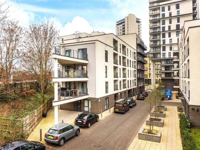 Nankeville Terrace, Woking 2 bedrooms Property for lettings Seymours