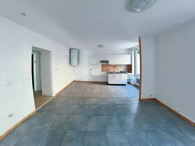 Nans les Pins 83860 Location appartement 3 pièces t3