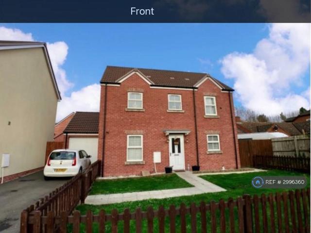 Naas Lane, Quedgeley, Gloucester, GL2 3 bed detached house to rent £1,500 pcm £346 pw