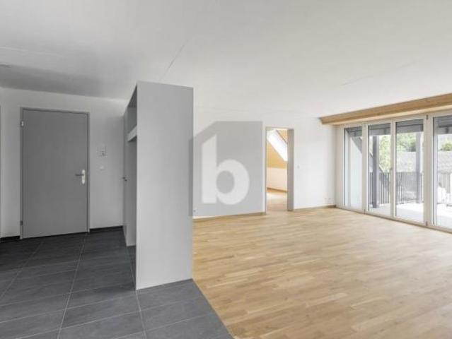 NACHHALTIGER NEUBAU IM GRÜNEN