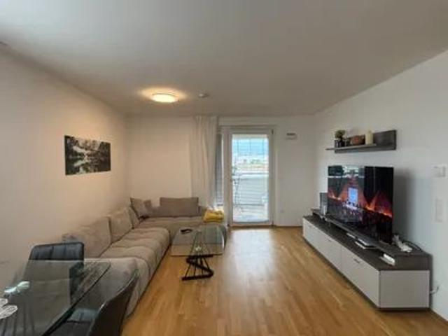 Nachmieter für eine Helle 3 Zimmer Wohnung mit Balkon im 23. Bezirk vollmöbliert