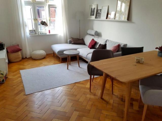 Nachmieter für freundliche 3 Zimmer Altbauwohnung gesucht