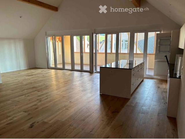 Nachmieter gesucht: 140m², 2.5 Zi Schupfart, ab November