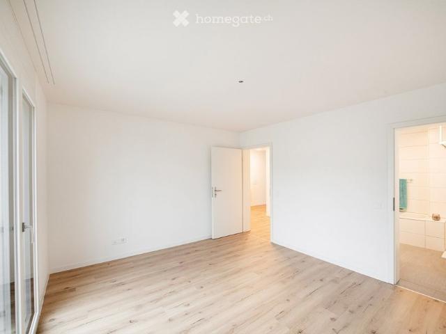✨Nachmieter gesucht: Attraktive und helle 4.5 Zimmer Wohnung 109.9 m2 mit Balkon in Menziken ✨