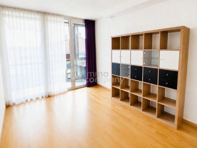 Nachmieter gesucht für 3 Zimmer Wohnung mit 2x Wintergarten auf 2 Stockwerken!