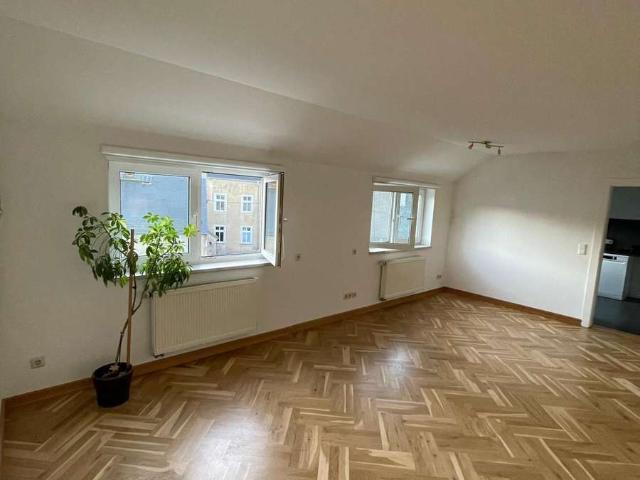 Nachmieter gesucht Helle 3 Zimmer Wohnung ab 01.11.2026 saniert & zentral