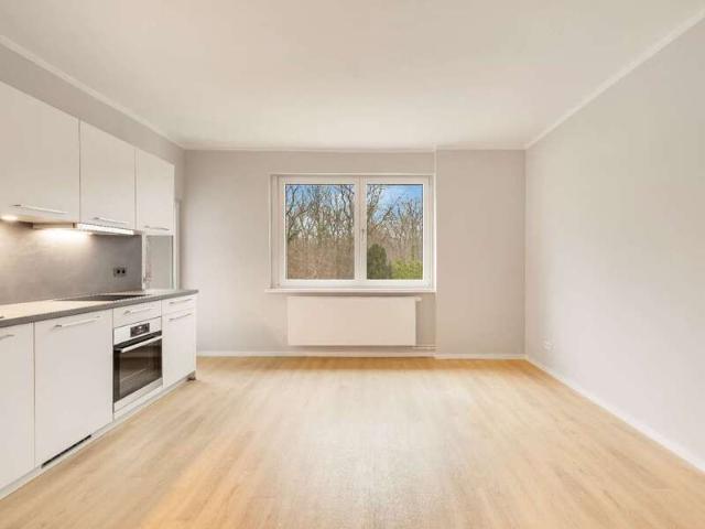 Nachmieter gesucht! Moderne 1,5 Zimmer Wohnung mit Einbauküche im Süden Berlins!