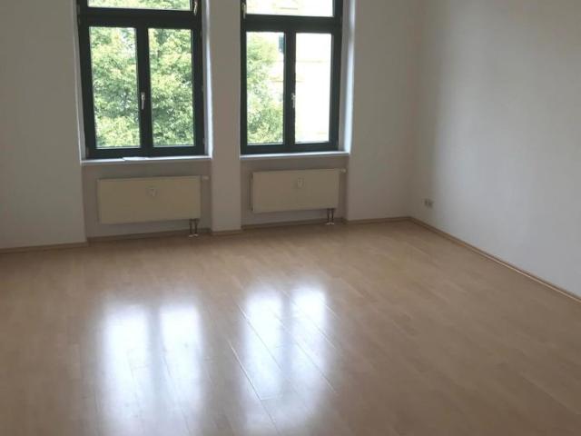 Nachmieter gesucht schöne preiswerte 3 R Wohnung ca.73m2 mit EBK.MD. Stadtfeld Ost zu vermieten