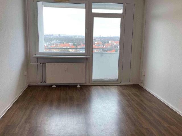 Nachmieter gesucht! Schöne 3 Raumwohnung mit tollem Blick über Dresden!