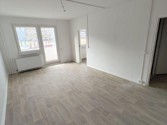 Nachmietersuche für Gemütliche 1‑Zimmer‑Wohnung mit Balkon im Grünen in Brandenburg Hohenstücken