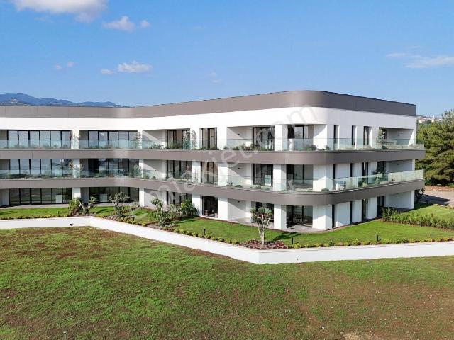 Naciye Arapoğlu/ Erenköy Sahilde Prestijli Site İçi 3+1 Daire