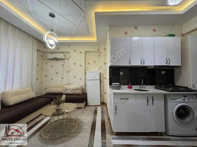 Nadir Emlaktan Üniversite Civarı Klimalı 1+1 Lüx Daire