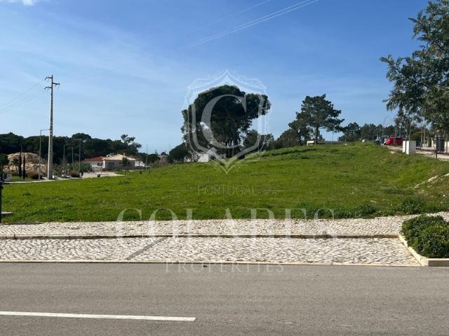 Nafarros Lote com Projeto Aprovado / Licença a Pagamento