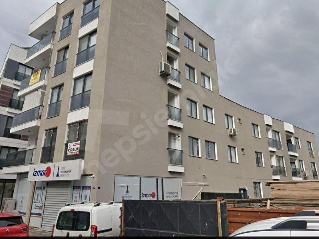 Nafiz Gürman Mahallesi Ana Cadde Üzeri Arka Cepheli Satılık 2+1