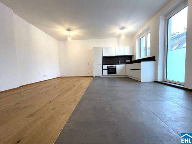 Nähe Naschmarkt: Historischer Altbau trifft modernes Wohngefühl 3 Zimmerwohnung im Dachgeschoßausbau