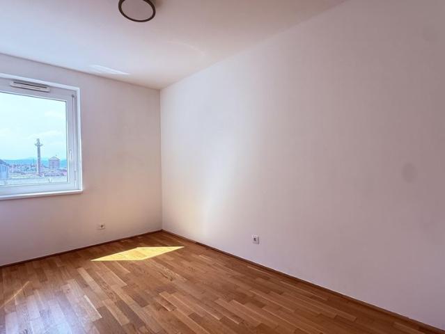 Nahe Akademiepark! Schöne 3 Zimmer Neubauwohnung mit 14m² MEGA BALKON!
