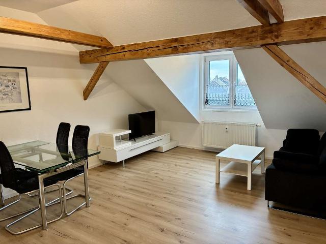 Nahe Berger Straße – 2 Zimmer Dachgeschosswohnung