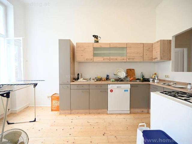 nahe Döblinger Hauptstraße/Hardtgasse: teilmöblierte 2 Zimmerwohnung
