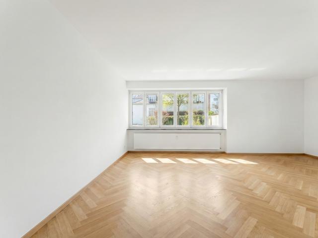 Nähe Elisabethplatz I Großzügige 3 Zimmer Wohnung mit vielseitigen Gestaltungsmöglichkeiten