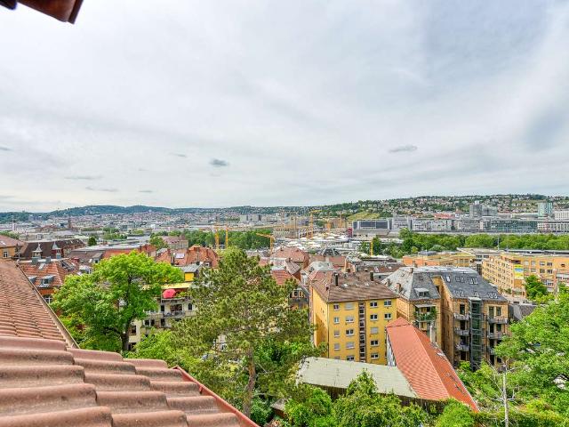 Nahe Kerner /Schützenplatz gemütlich im Dachgeschoss mit Fernblick inklusive Einbauküche